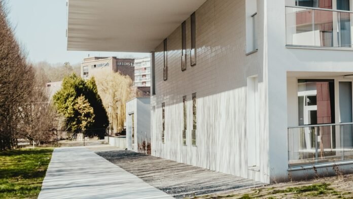 unveiling the epitome of opulence unraveling the hidden gems of luxury homes.jpg