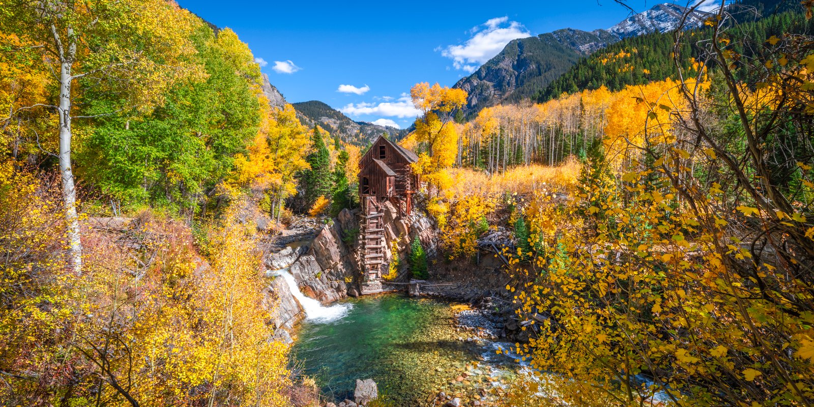 the ultimate guide to exquisite living exploring the world of luxury homes.jpg