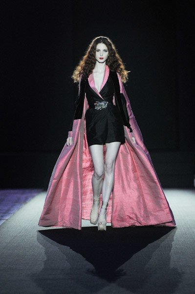 embrace opulence the ultimate guide to indulgent luxury fashion.jpg