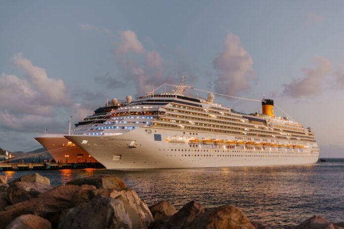 exploring unparalleled luxury a guide to the finest cruise ships for the discerning traveler.jpeg