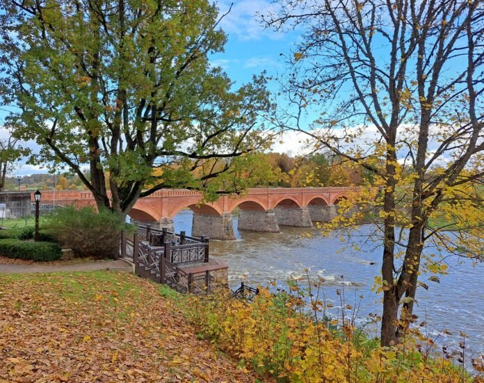 the epitome of elegance unveiling the most luxurious schools in the world.jpg the epitome of elegance unveiling the most luxurious schools in the world.jpg