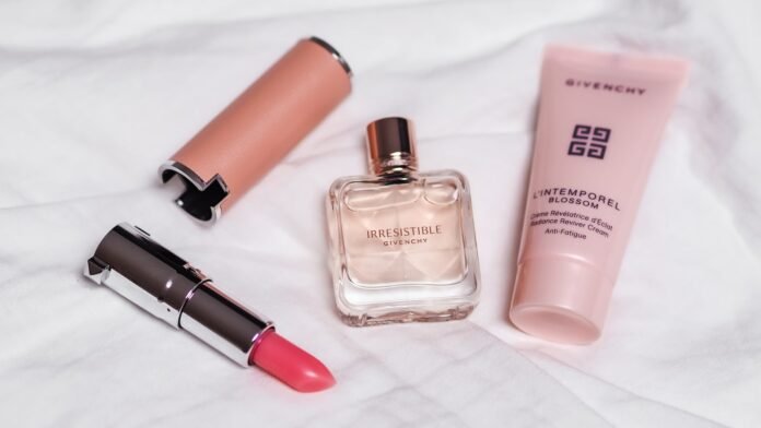 the top 10 must have luxury items for every jetsetters collection.jpg the top 10 must have luxury items for every jetsetters collection.jpg