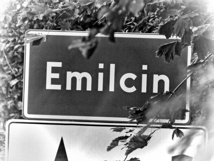 unveiling secrets for successful real estate ventures insider tips and techniques.jpg unveiling secrets for successful real estate ventures insider tips and techniques.jpg