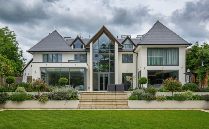 How Much Does It Cost to Build a Luxury Home